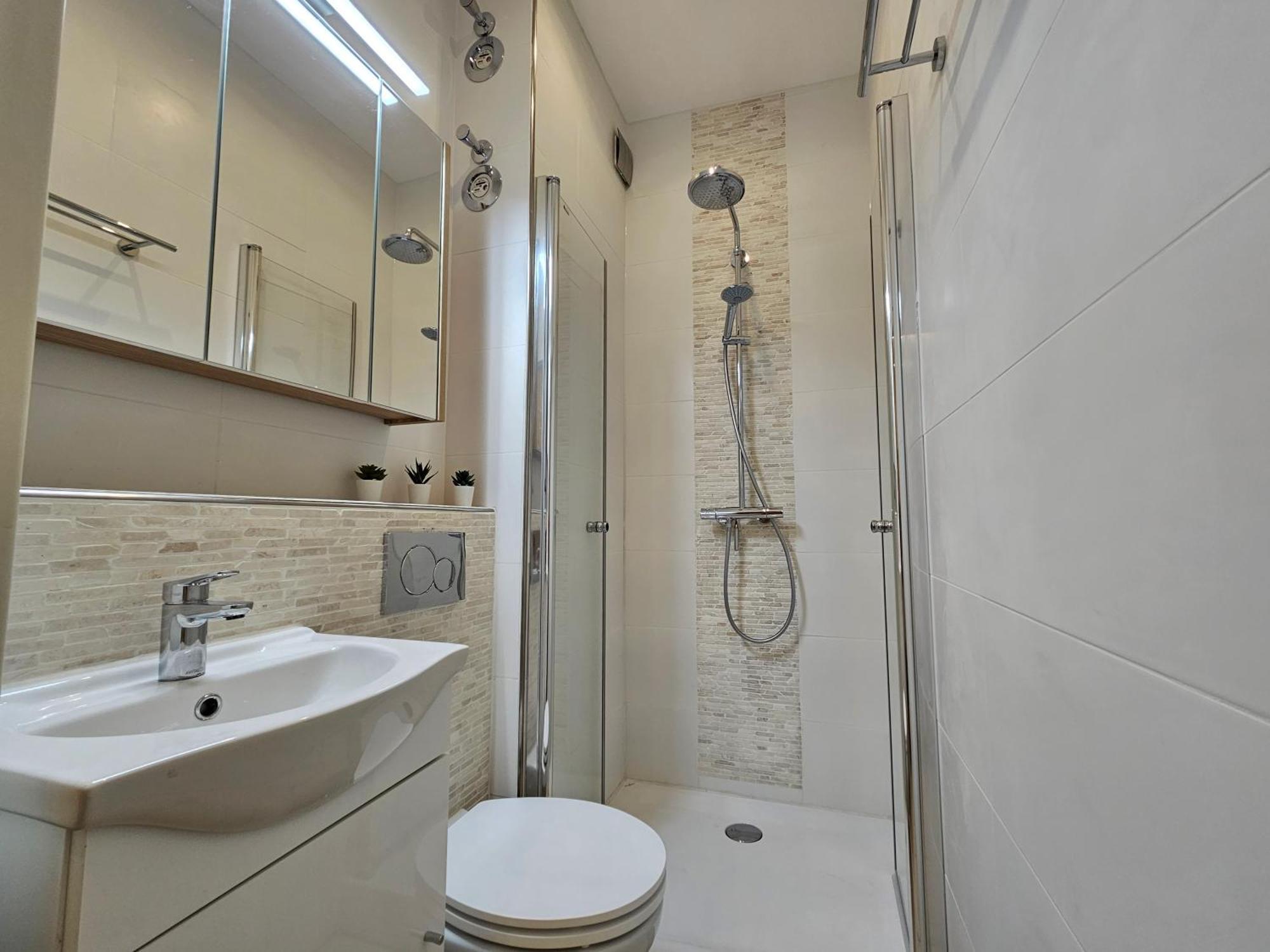 Central City White Line Киль Экстерьер фото